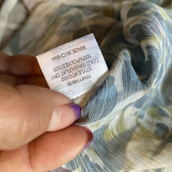 Mushka by Sienna Rose White Sheer Mesh Floral Print Women’s L Blouse EUC Fairly - Picture 4 of 8